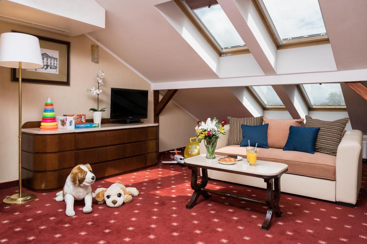 Booking Hotel & Spa Krakow Dış mekan fotoğraf Family Suite