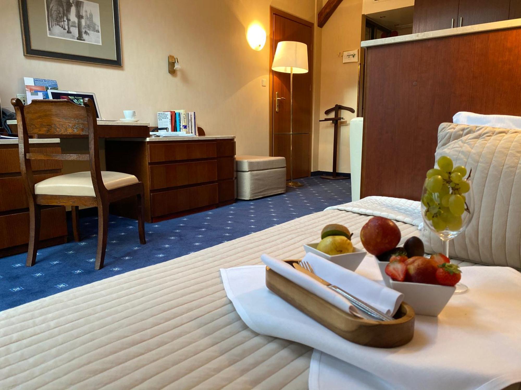 Booking Hotel & Spa Krakow Oda fotoğraf